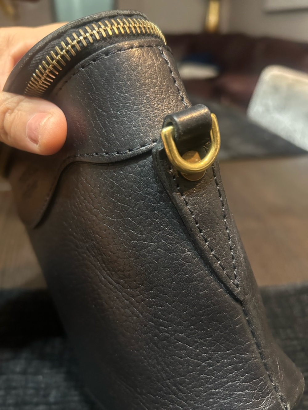 The Black Pebbled Leather Camera Bag with Gold Hardware - Picture 4 of 14